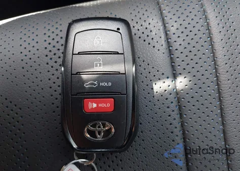 2025 Toyota Camry Xse из США, поврежденный, VIN 4T1DAACK6SU567399